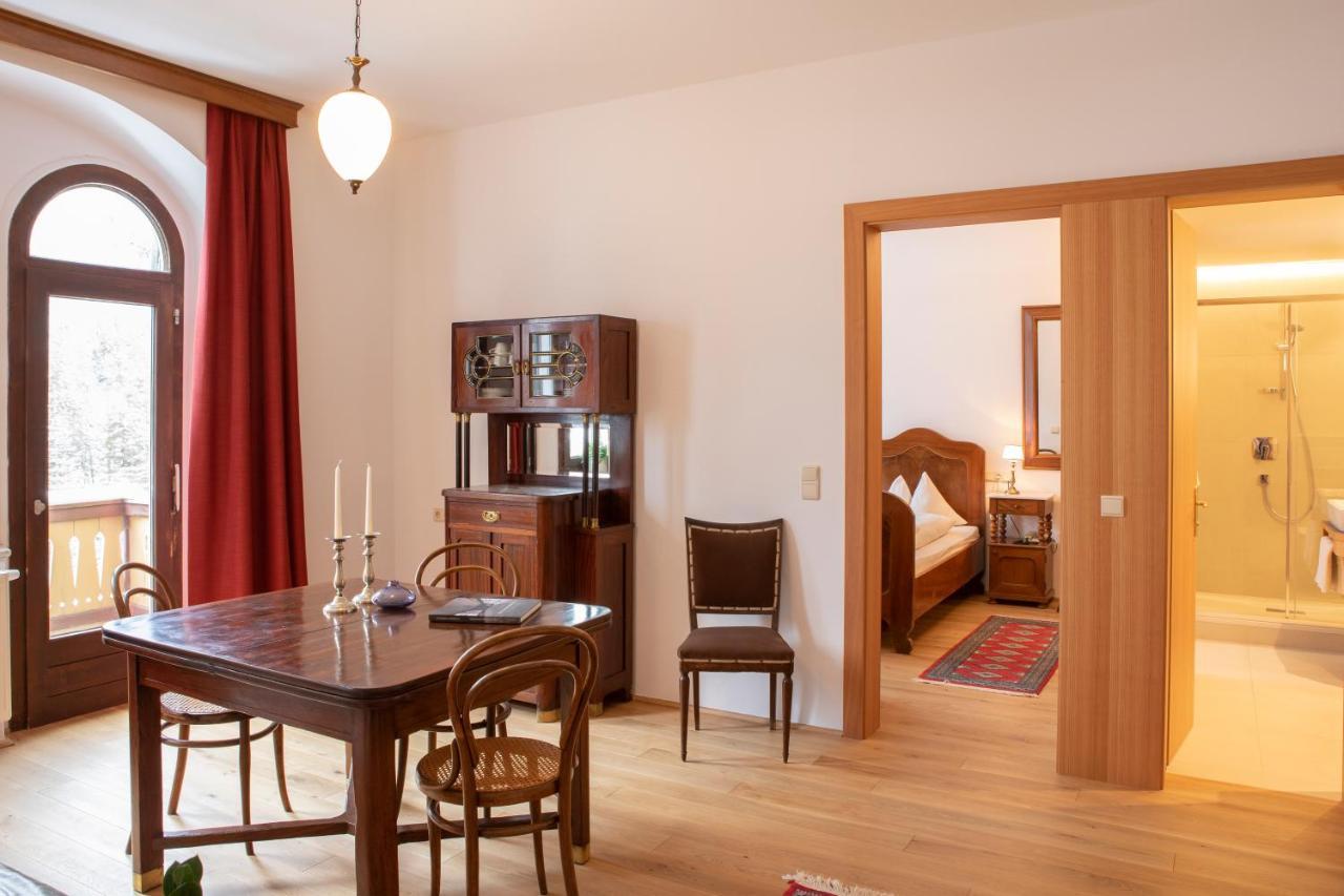 Hotel Baur Am See Dobbiaco Extérieur photo