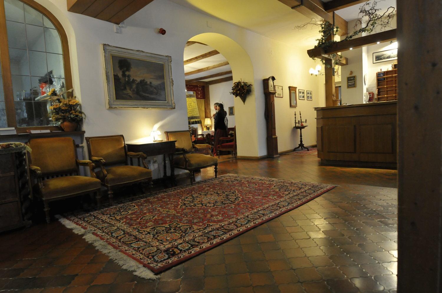 Hotel Baur Am See Dobbiaco Extérieur photo